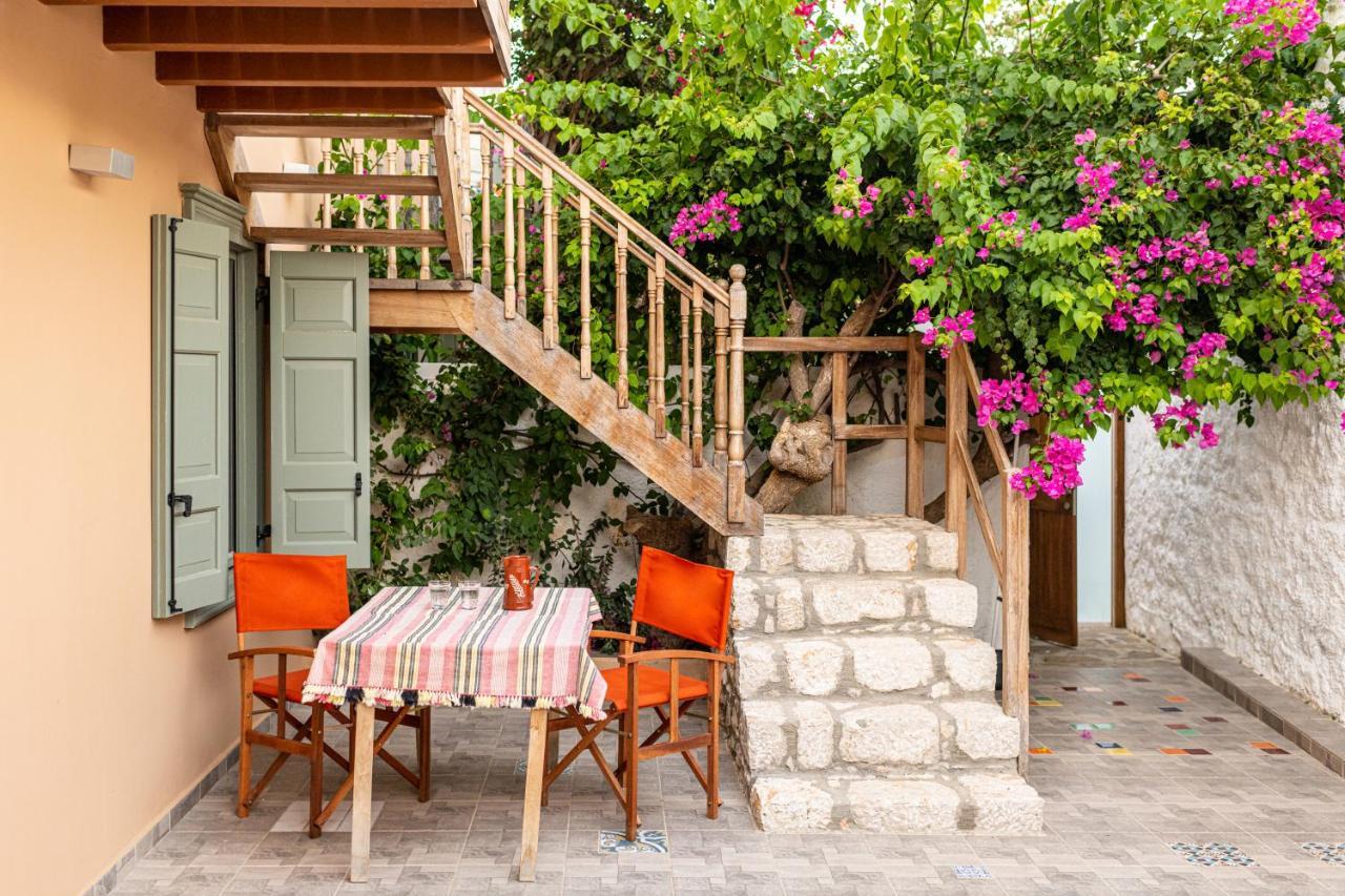 Aphrodite Villas Halki - Villa Bougainvillea Kültér fotó